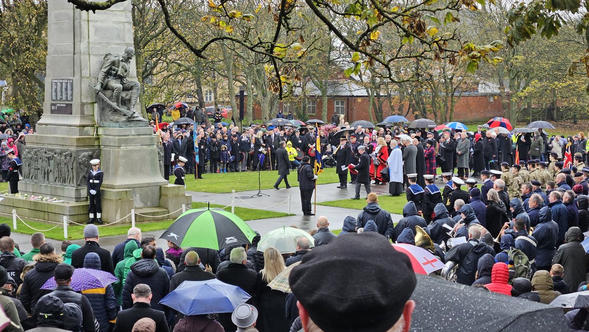 BellaShihTzuAce's tweet image. Despite the awful weather, there was a great turnout at the Remembrance Service in Ashton Gardens. #LestWeForget2023