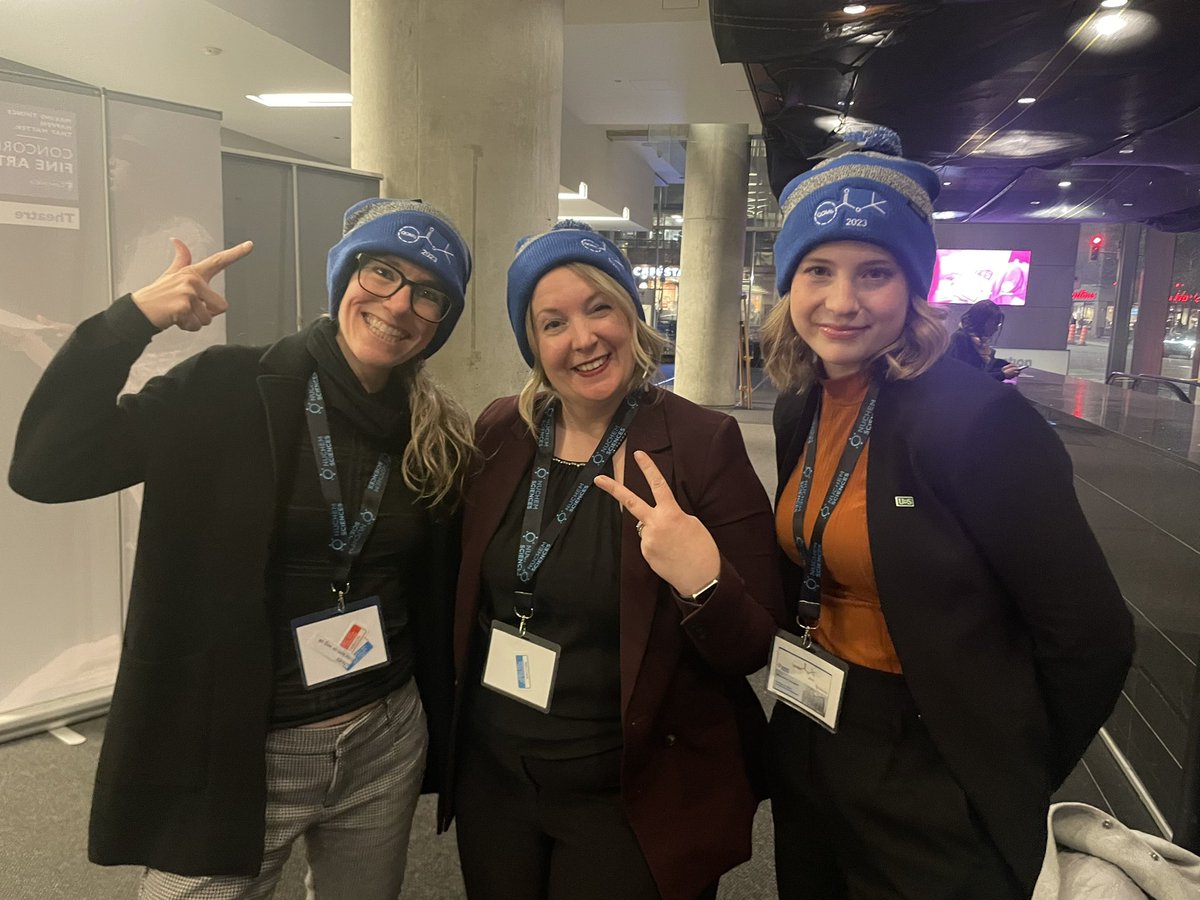 First time at QOMSBOC but hopefully not the last! Thank you so much for the opportunity to speak, participate in a panel hosted by @EWOCEastCAN, and meet so many wonderful 🇨🇦 students. Plus, a sweet beanie to boot! 👏 #QOMSBOC2023