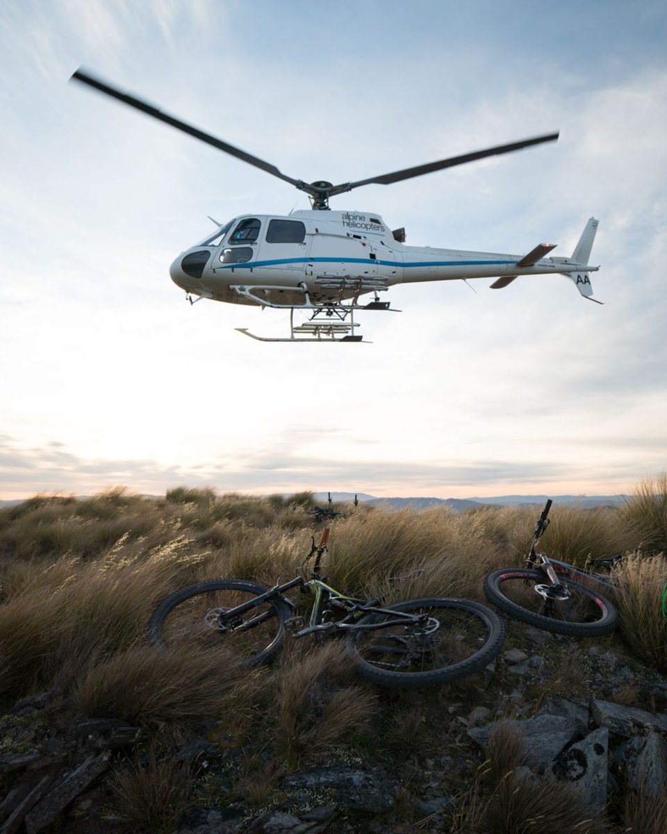 ExploreCookson's tweet image. With access to the finest exclusive properties, we can show you the luxury side of New Zealand. Enjoy world-class hiking, heli tours, some of the best food and wine or just taking in the incredible scenery, an exclusive private lodge makes for the perfect base to stay in style.