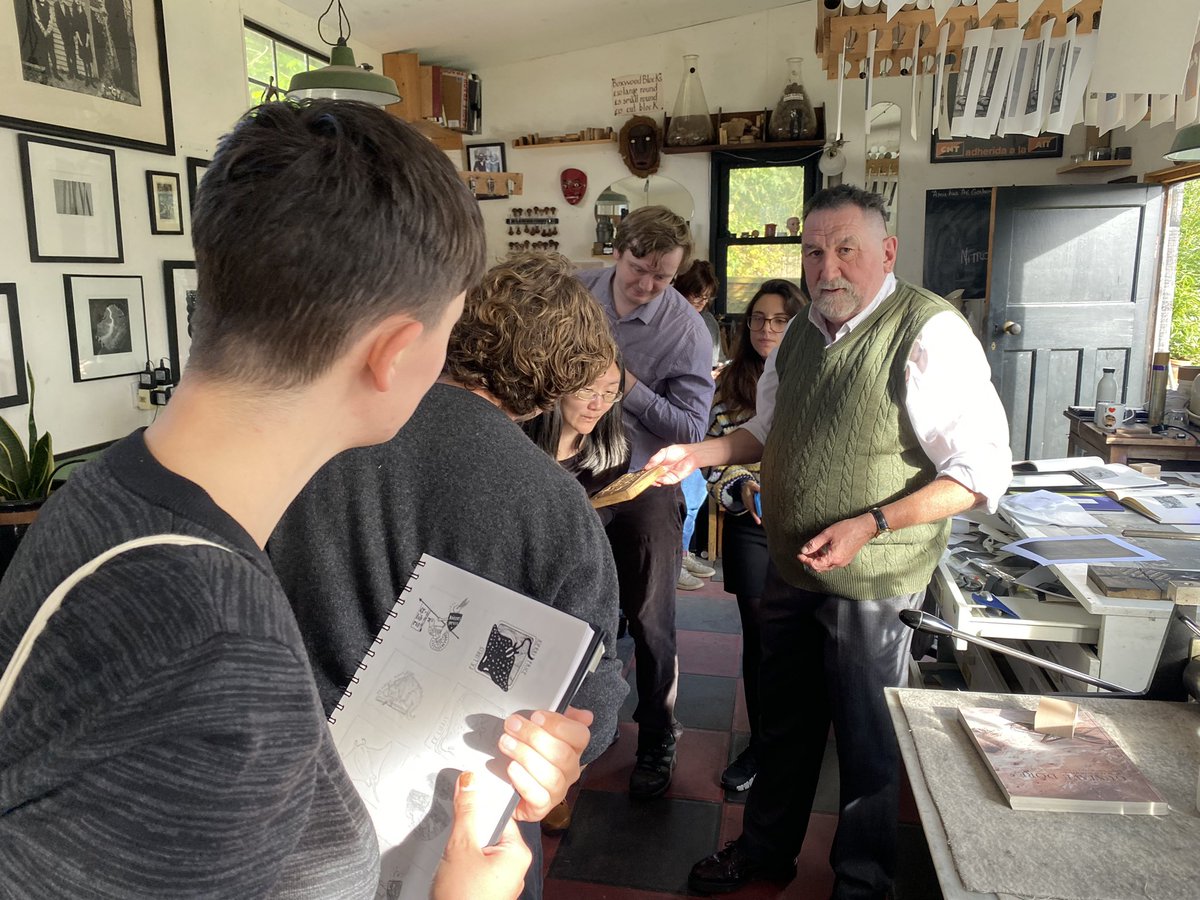 CourtauldRes's tweet photo. Fantastic weekend @ChrisPig5 Black Pig Studio #Printmaking for #MaterialWitness https://t.co/IzxDeJ3Lt2