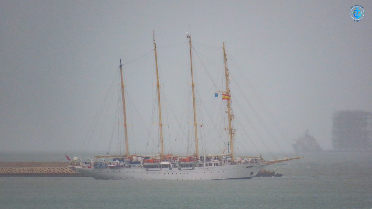 BarcosporCadiz's tweet photo. Crucero STAR FLYER saliendo del puerto de Cádiz el pasado 4 de noviembre
@starclippers
#barcosporcadiz #practicosdecadiz #cadizpilot #practicos #puertodecadiz #cadizport #puertodelabahiadecadiz #bahiadecadiz #cadizbay #cruises #cruceros #cadizcruises #starflyer #starclipper https://t.co/oQMDg6liPu