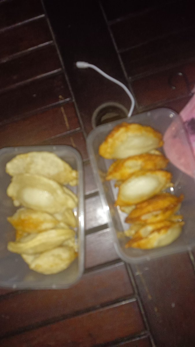 Buatin cireng ayam merecon untuk mas jawa di jogjes, dikirim by ekspedisi. Agar tidak basi dan benyek di goreng setengah matang 🤤