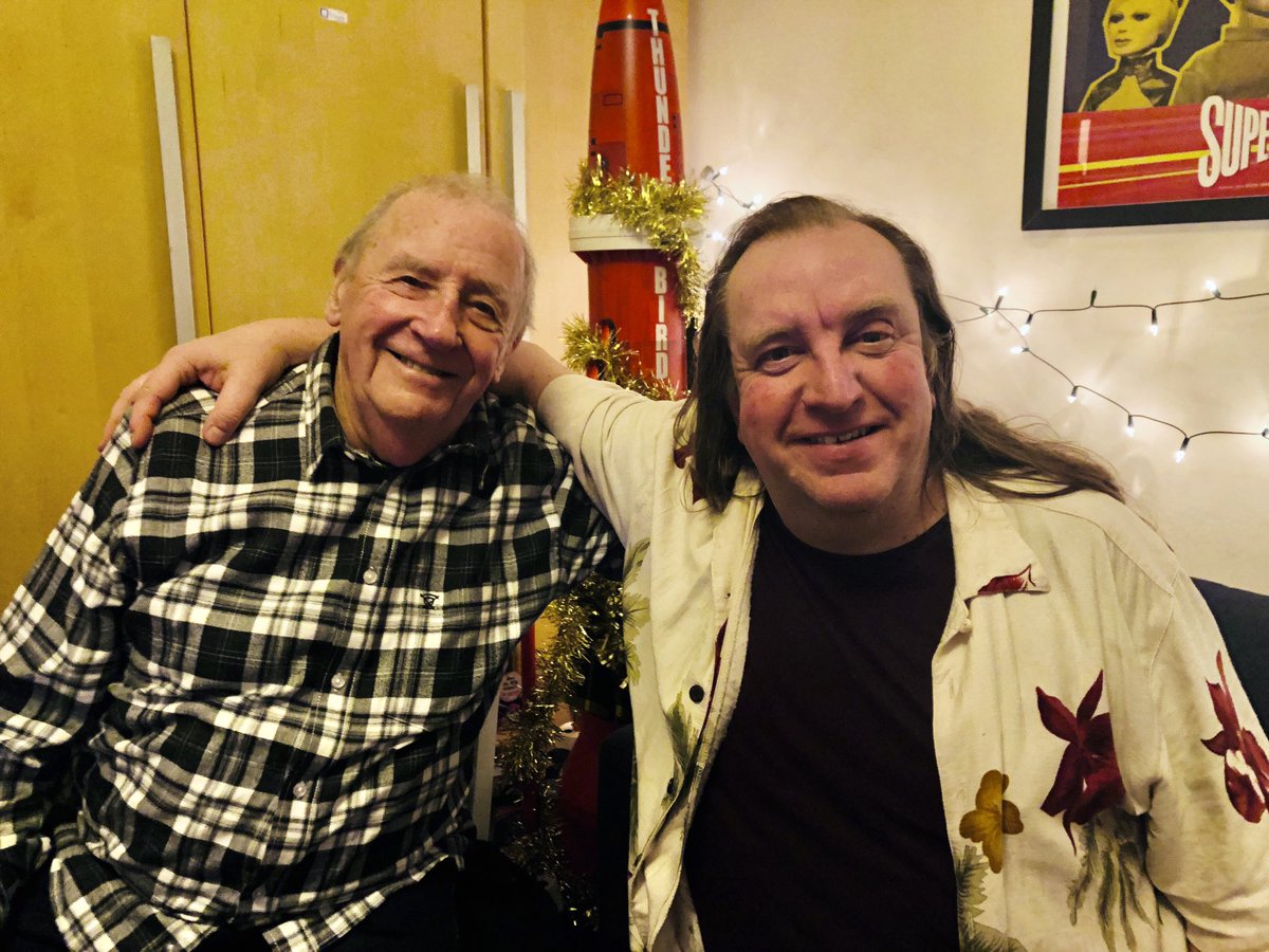 NigelHeath's tweet photo. RIP David Elliott. Director of Supermarionation shows including ‘Thunderbirds’, ‘Stingray’ and ‘Fireball XL5’. A lovely man and I feel privileged to have met and waggled faders around for him on #Nebula75 - a proper legend. https://t.co/xPZ3QlJyRv