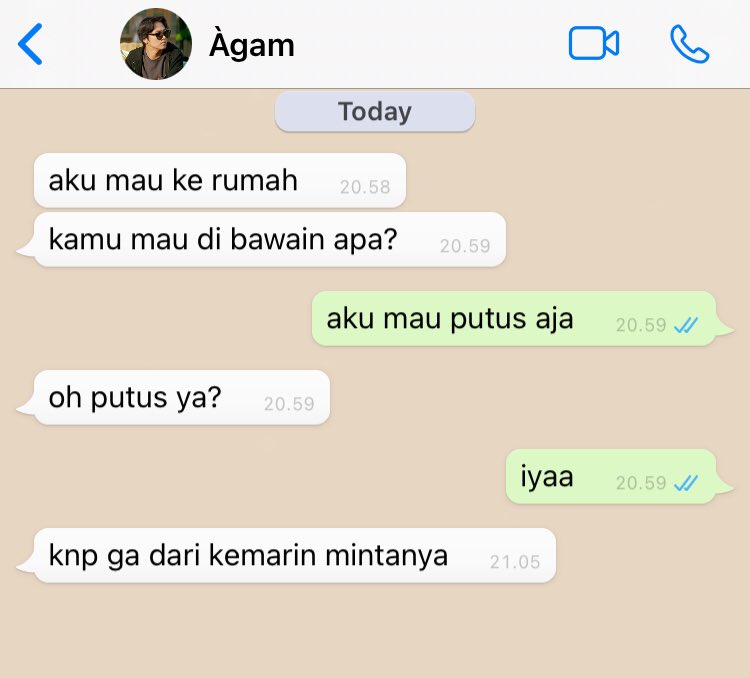 klaklachim's tweet photo. — putus dikit gak ngaruh
Lee Haechan fewtweet au. https://t.co/rar8B5LUuf