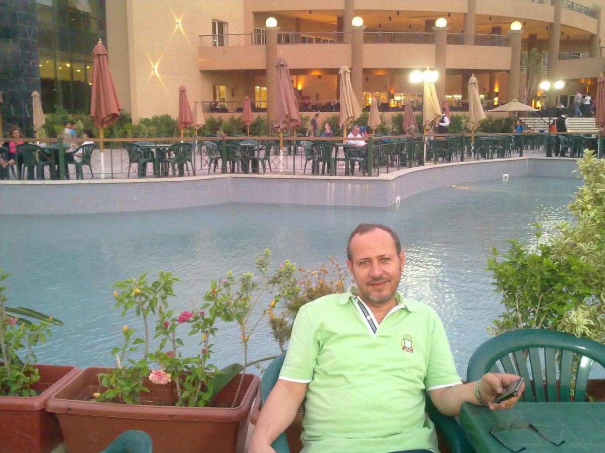 #فوق_الخمسين