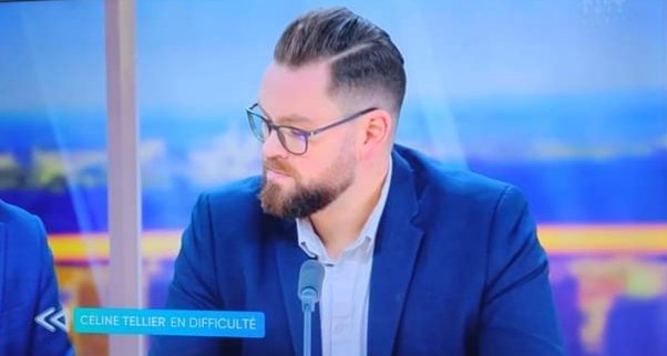 .@celine_tellier n'a pas voulu venir sur le plateau de @dimancheRTL pour donner des explications à la population. Nous sommes face à un problème de santé publique.
Étonnant de la part de @Ecolo qui dit vouloir faire de la politique autrement...