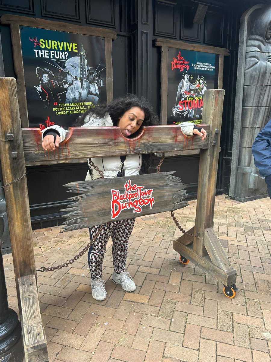 CenturyHouseSIS's tweet photo. Century house individuals we support had a fun pact day out in Blackpool going the arcades, playing bingo and enjoyed some tasty treats #blackpool #fundayout https://t.co/D4JFknhPPh