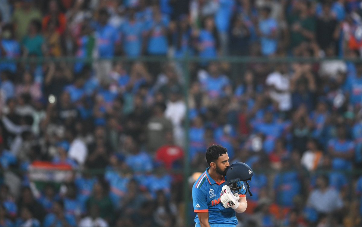 CricCrazyJohns's tweet photo. He was trolled, he was abused, called him injury prone, called him a waste of spot but he has hit back in his style. 

This is KL Rahul - the best number 5 in ODIs currently 🇮🇳 https://t.co/qDYoKvLUSS
