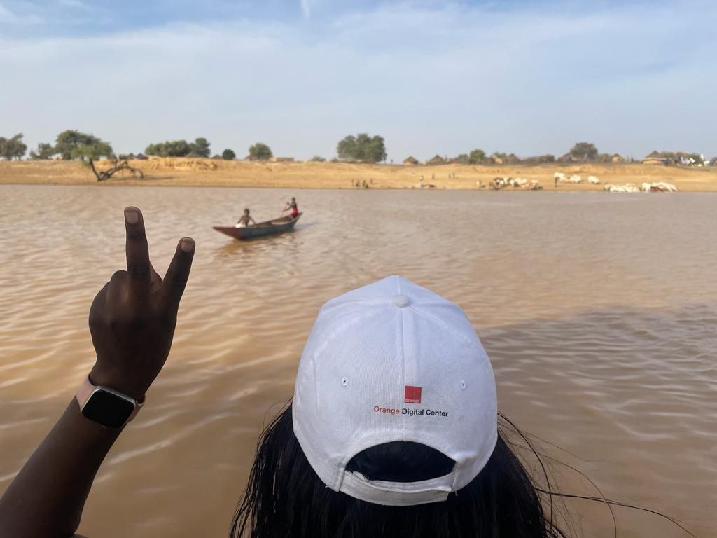 DigitalNisa's tweet photo. 🌍✨ Exploration dans le DANDE MAYO, département de Matam, après une semaine inoubliable à Bokidiawe! Les apprenantes nous accueillent avec une hospitalité chaleureuse, ouvrant les portes de leur terroir.
#VoyageInspirant  #DIGITELLES 👩‍🚀
@GroupeSonatel @ODCSenegal @AwaNiang28 https://t.co/8zc7TgwTFH