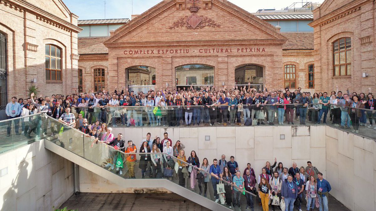 WordCamp Valencia - WordPress tweet media