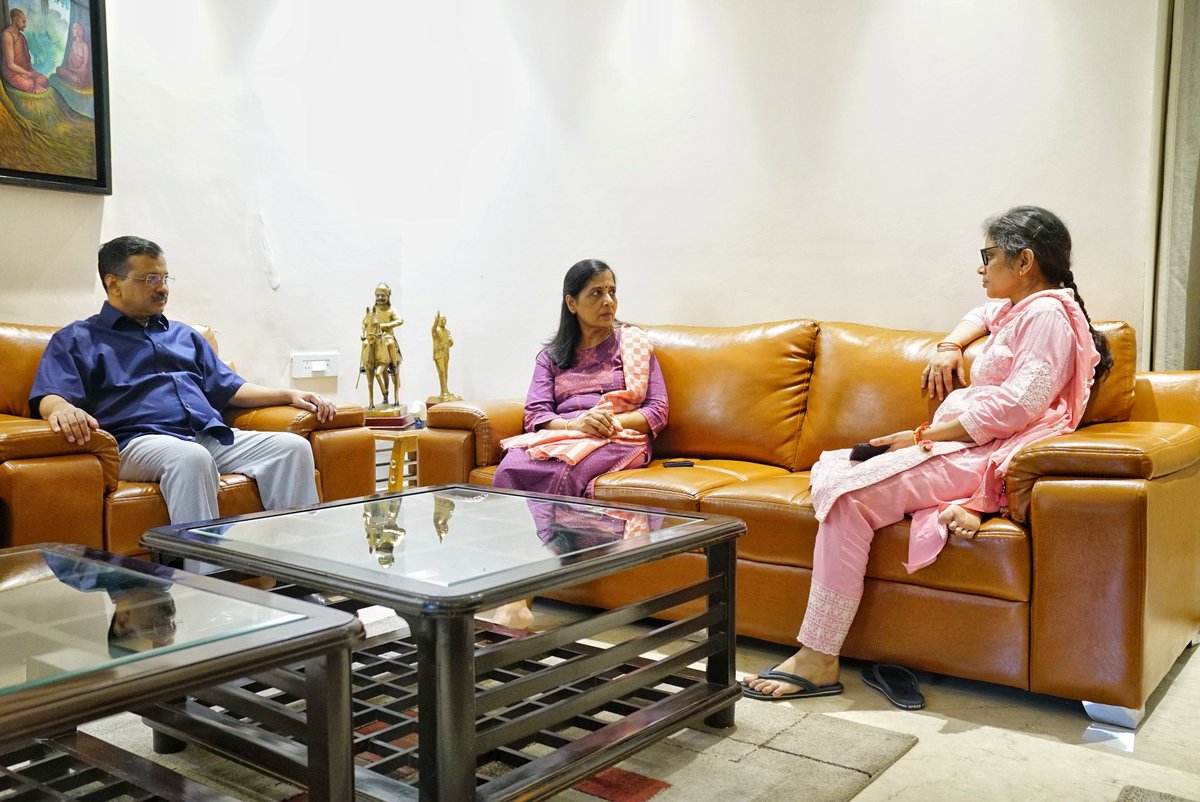 Arvind Kejriwal tweet media