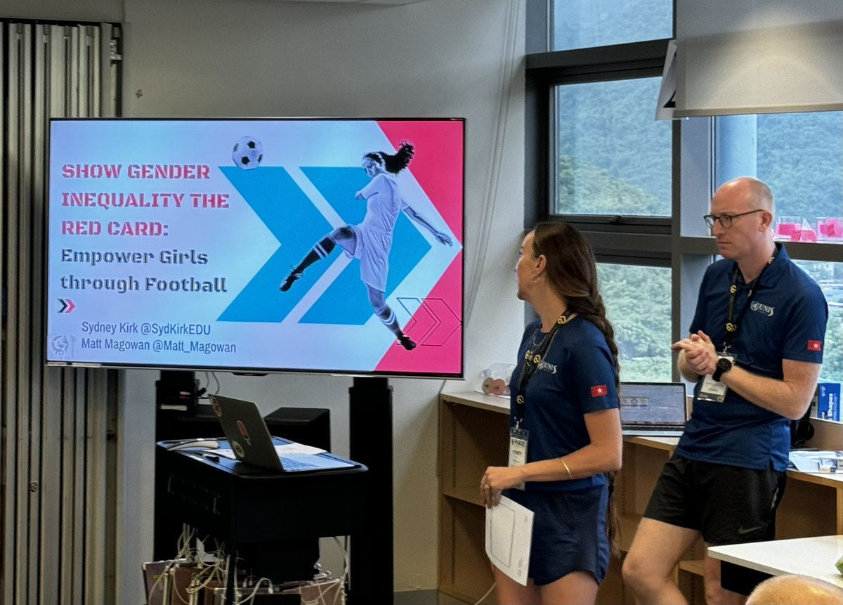 Bowler_PE tweet media