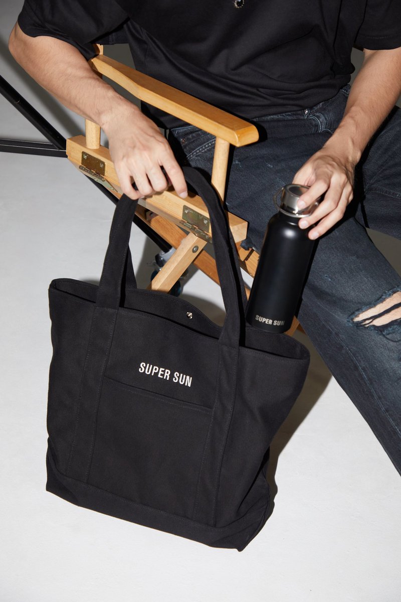 We appreciate your overwhelming support! 

We're pleased to announce that, for those who've missed it, an anticipated favorite will soon be back in stock—the Super Sun Canvas Tote Bag. 

Stay tuned, stay informed, and get ready for its return! 

Thank you for your continued