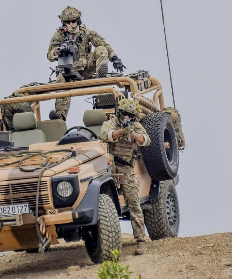 Military World tweet media