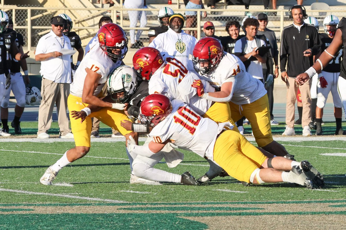 Football Closes 9-1 Regular Season, Finish Undefeated 5-0 in APL Play pcclancers.com/sports/fball/2… 
<a href="/210PrepSports/">210 Prep Sports</a> <a href="/scfafootball/">Southern California Football Association</a> <a href="/RobertTuckerPCC/">Robert Tucker</a> <a href="/Tbrum_6/">Torriq Brumfield</a> <a href="/idqcarm05/">Idrique Carmichael</a> <a href="/JuliusRay10/">Julius Ray</a> <a href="/DevonMayes21/">Devon Mayes</a> <a href="/BaileyKyden/">Kyden bailey</a> <a href="/JustinVergara3/">Justin Vergara</a> <a href="/IsraelDuncan50/">Israel Duncan</a> <a href="/PCCLancerFB/">Pasadena City College Football</a> <a href="/PCCLancerStudio/">PCC Lancer Studios</a>