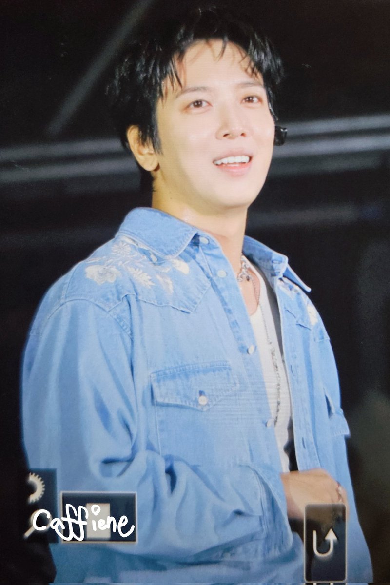 Caffeine0622's tweet photo. 231112 어썸스테이지 프리뷰 
오늘 너무 재밌어ㅠㅠㅠ

#정용화 #YONGHWA
#CNBLUE #씨엔블루
@JYHeffect https://t.co/uLV2dj7c0f