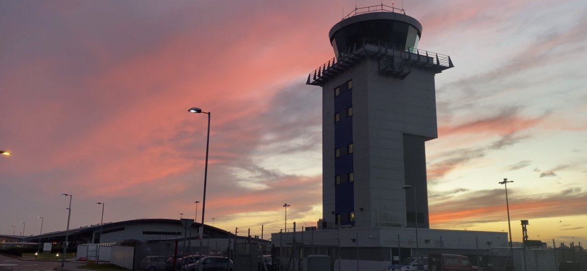London Southend Airport has a great history, playing a key role in both World War I and II.

Today we remember all those that have served our country. 

As a mark of respect we will restrict arrivals and departures at 1100 for the 2 minutes silence.

We will remember them.