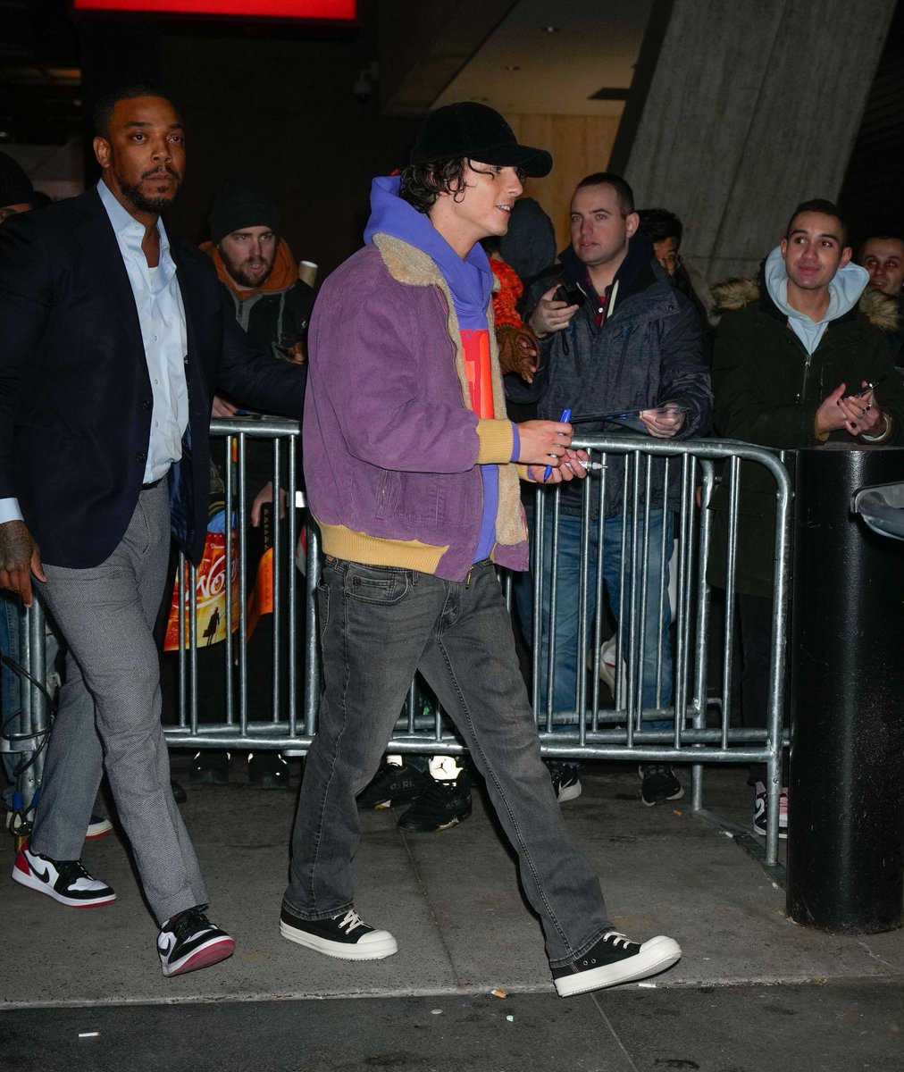 Timothée Chalamet Updates tweet media