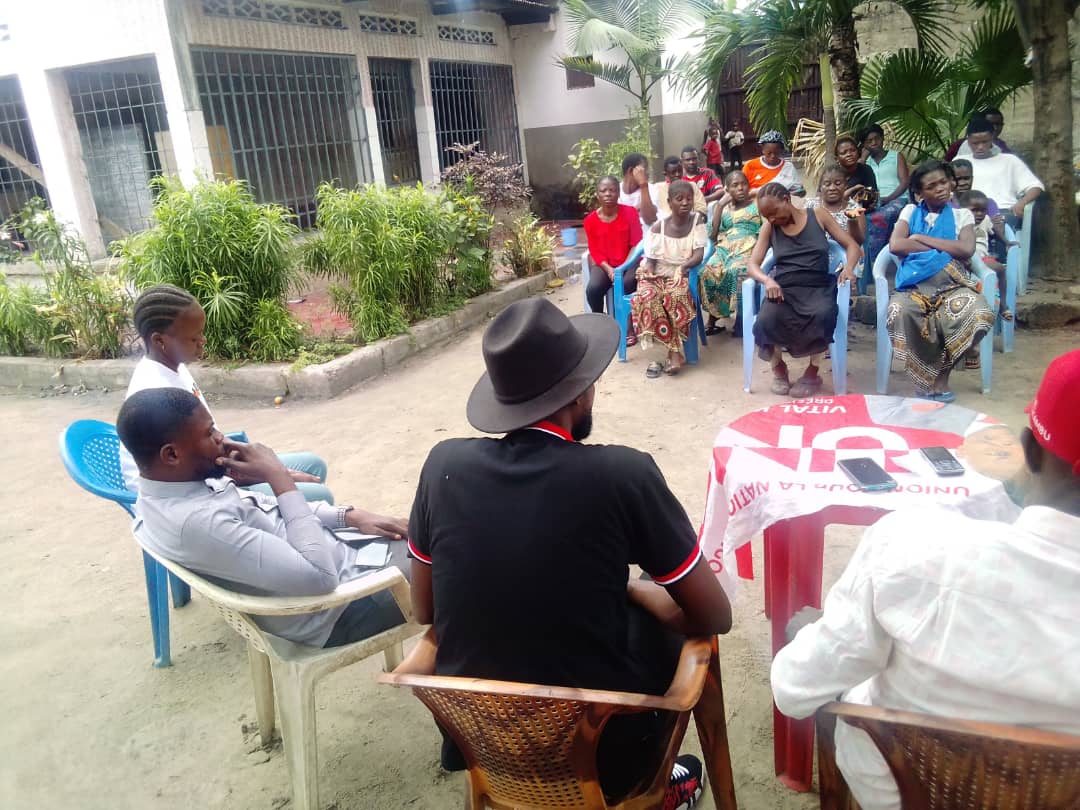 JonathanKa36211's tweet photo. UNC-MPN, Mobilisation et Propagande Nationale
Samedi, le 11/11/2023, le candidat conseiller communal/Makala #Piex #LUMBU était dans le quartier Malala pour échanger avec sa base.
#FN,Force Numérique MPN-UNC https://t.co/nNeWliJC5m