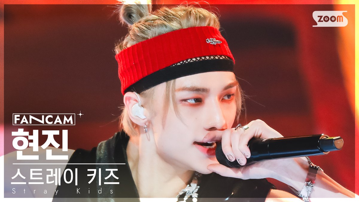 kpop_sbs's tweet photo. [📽#안방1열직캠] 스트레이 키즈 - 락 (樂) 

#인기가요 #스트레이키즈 #StrayKids #락 #樂 #LALALALA @Stray_Kids

#방찬: https://t.co/WN1wRtQ4fK
#리노: https://t.co/saM3BXOZsM
#창빈: https://t.co/biGQxsnFdm
#현진: https://t.co/1NvMgaQQL6 https://t.co/7jxmxylrV3