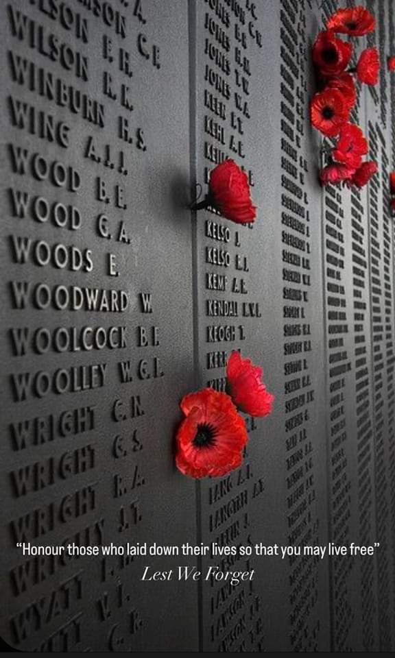 This morning,  Abbots Youth Football teams will be paying their respects to those who lost their lives in service to the country.

#lestweforget2023 
#wewillrememberthem