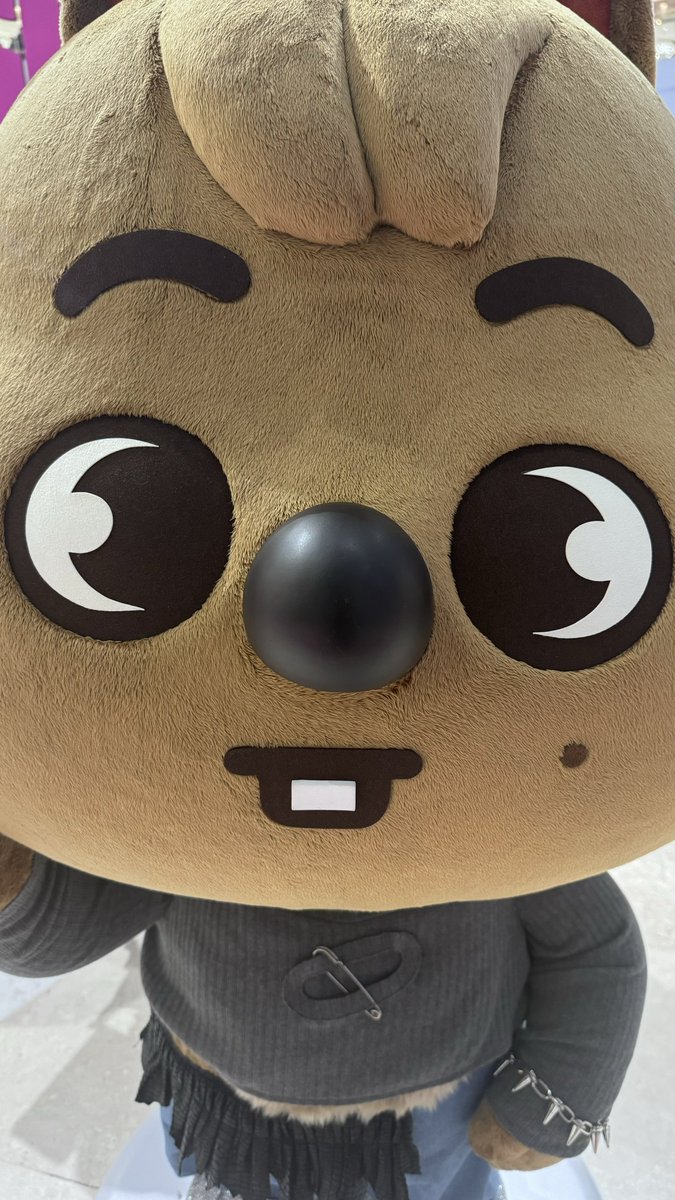 lfy0915's tweet photo. 저.. 저기요..                          왜요 https://t.co/mkkKRvdSws