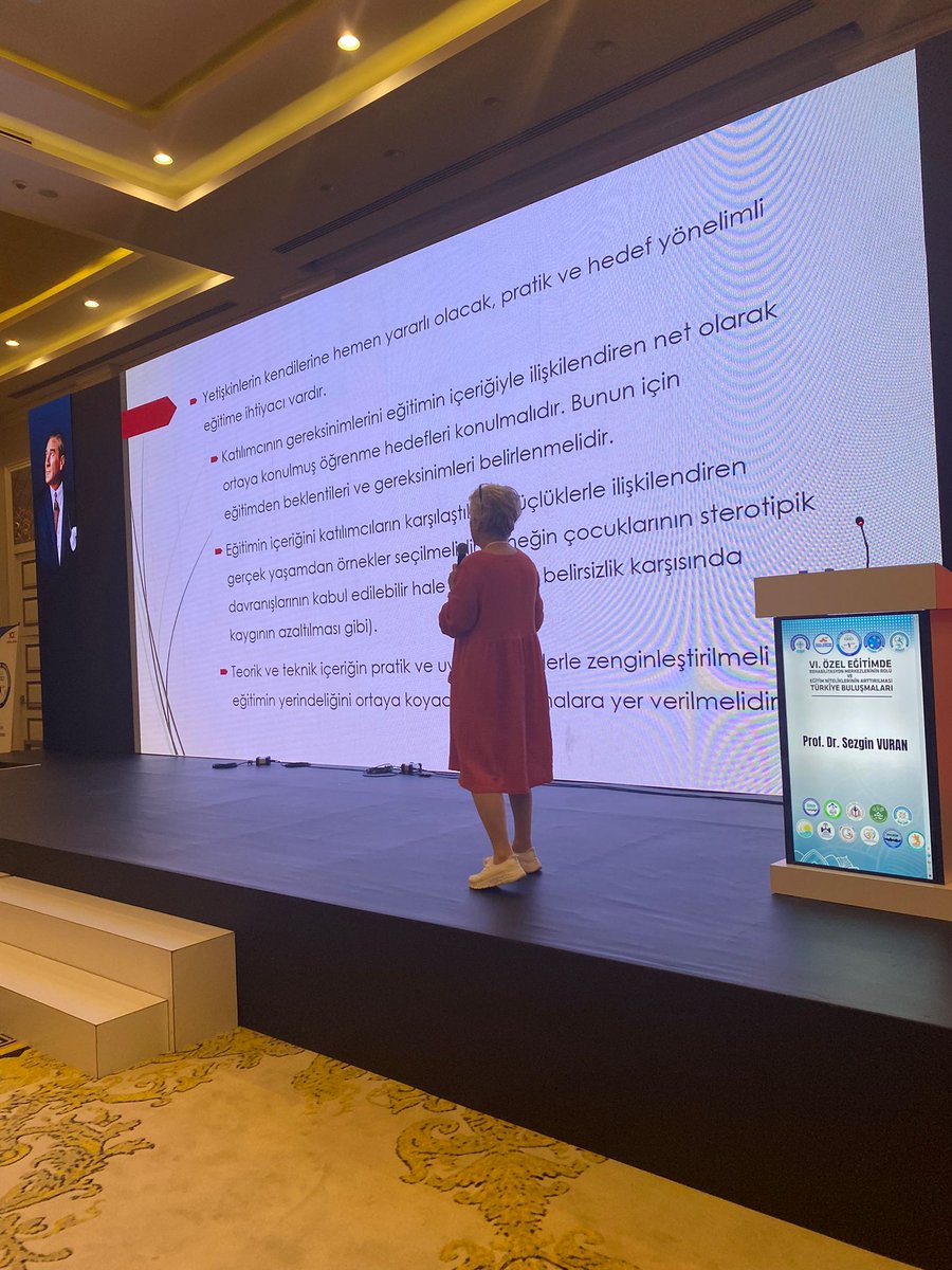 “6. Özel Eğitimde Rehabilitasyon Merkezlerinin Rolü ve Eğitim Niteliklerinin Arttırılması Türkiye Buluşmaları” programımızda kişisel gelişim uzmanı - Prof. Dr. Sezgin Vuran  Aile Eğitimi konulu sunumlarını yapıyorlar.