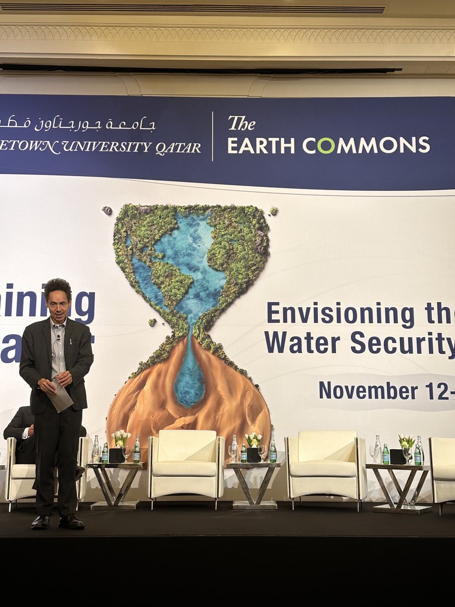 Excellent start to our water conference with Malcom ⁦@Gladwell⁩ - Sustaining the Oasis- brought by Georgetown University-Qatar and ⁦@theEarthCommons⁩. Water resources security here are a tremendous problem