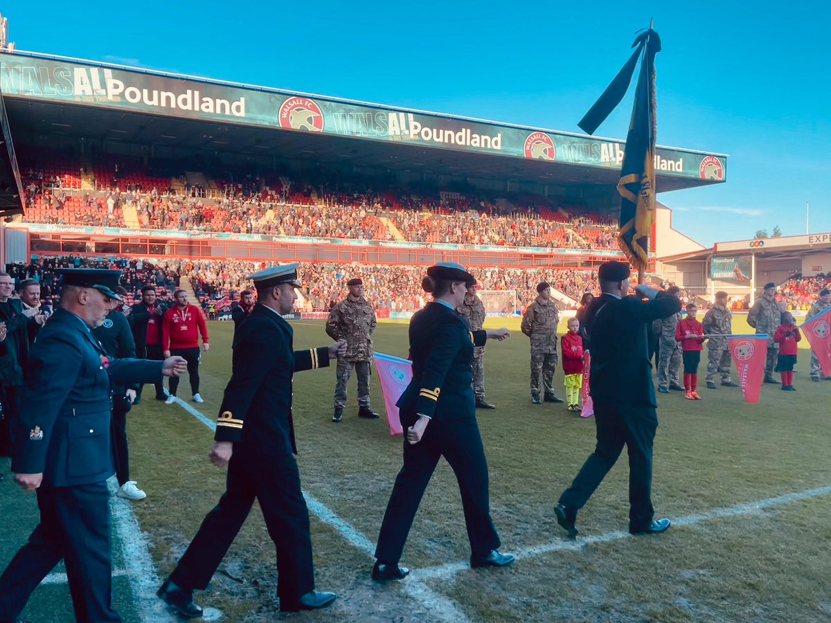 HMSForward's tweet image. HMS FORWARD was honoured to represent the @RNReserve at the @WFCOfficial #Remembrance fixture yesterday. 

Members of the Ship’s Company paid their respects amongst thousands of fans and laid a wreath prior to kick off.