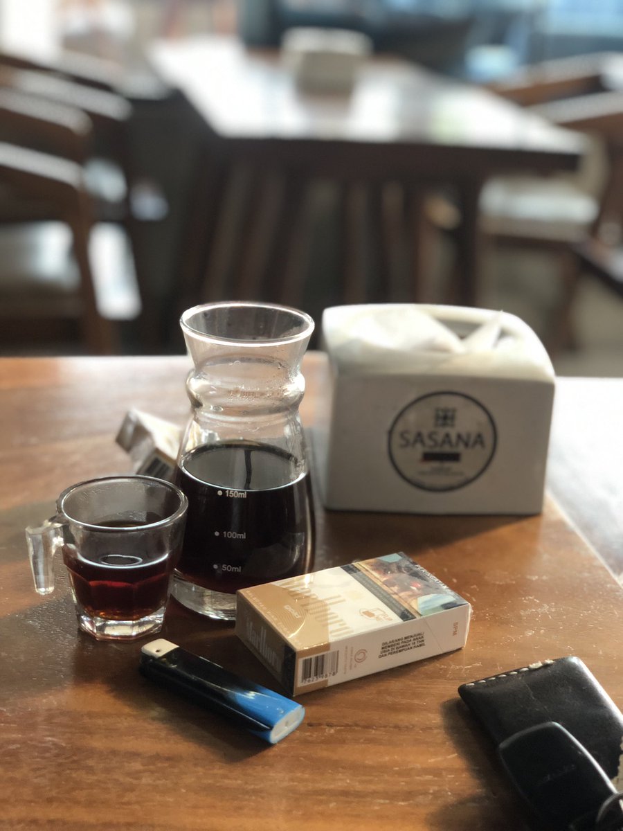 temensapi's tweet photo. Mari kita ngopi https://t.co/8VYkdAHyX0