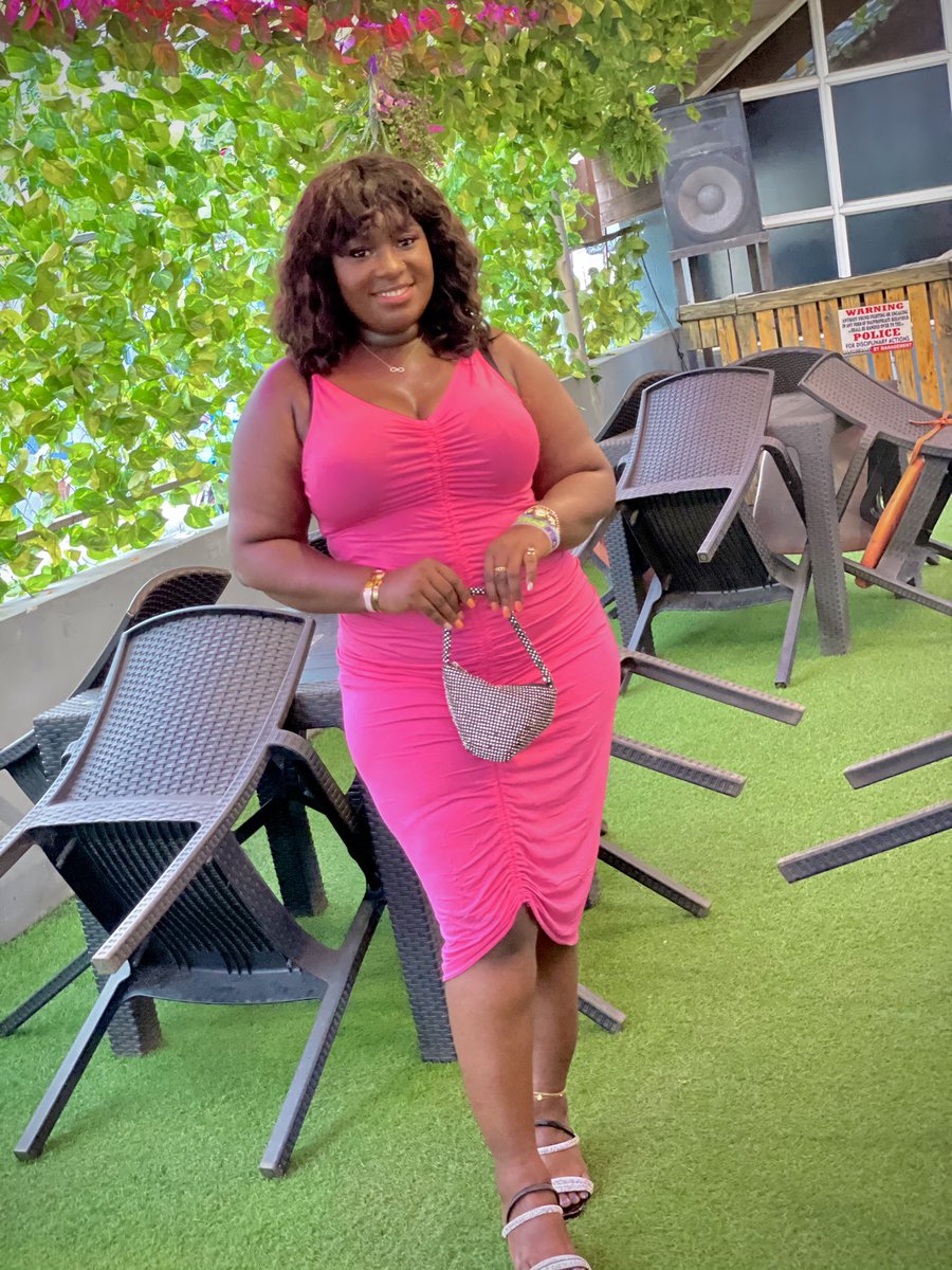 prettychubby4's tweet photo. A week today🎉My birthday y’all 🎂🥰November 5 finest ♏️Scorpio queen 👸🏻 https://t.co/BZGC5tTNUq
