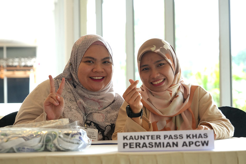 10bnSolutions's tweet image. Asia-Pacific Climate Week is ready to open doors from tomorrow Monday 13 to Friday 17 Nov in beautiful Johor Bahru, Malaysia.

Five days, for over 3,000 participants to share &amp;amp; collaborate to boost #climateaction in the region.

See more 📸 flickr.com/photos/10billi…

#ClimateWeekAP