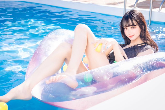 コスプレイヤーしろさきのTwitter画像5