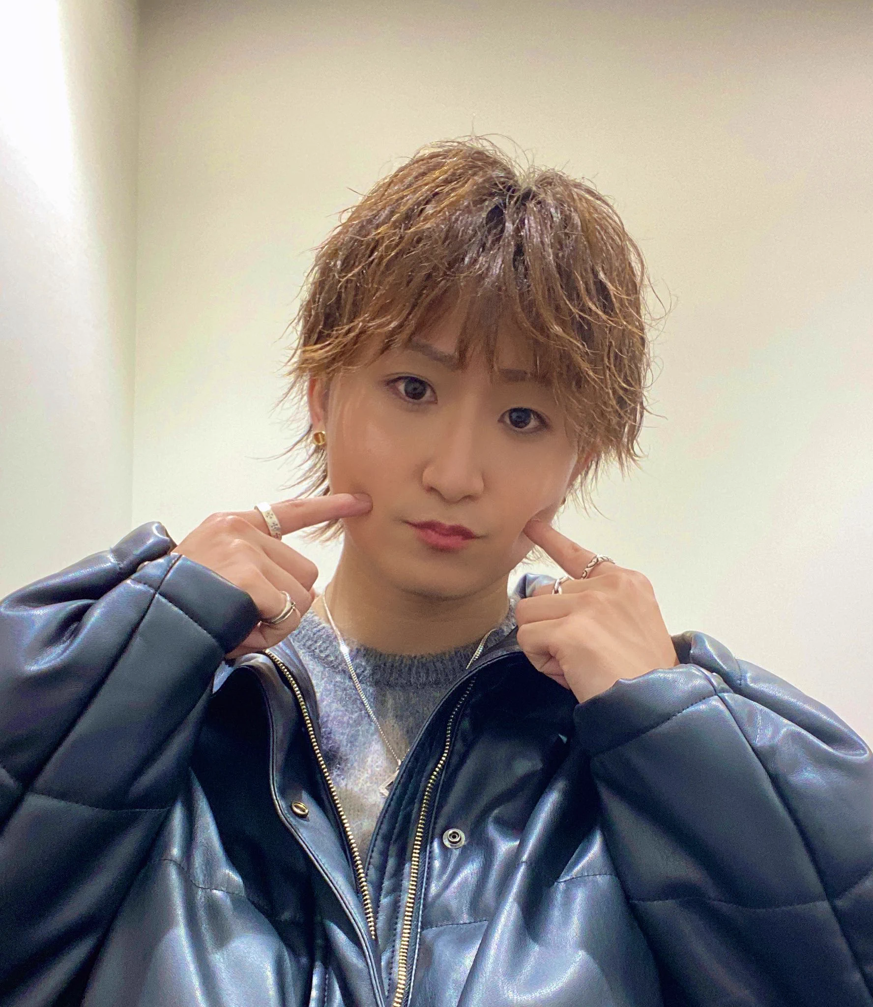 萩原 F-uOS-BboAAeayE?format=webp&