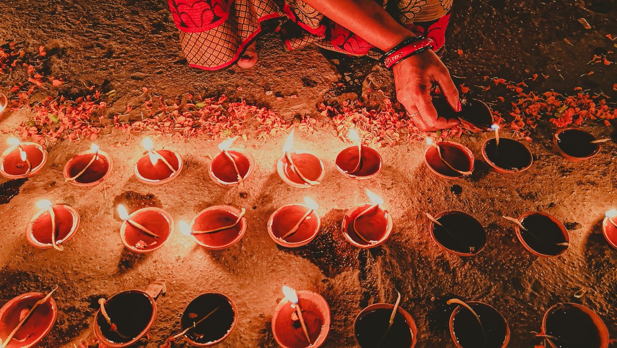 Wishing a happy #Diwali to all those who celebrate the festival ✨