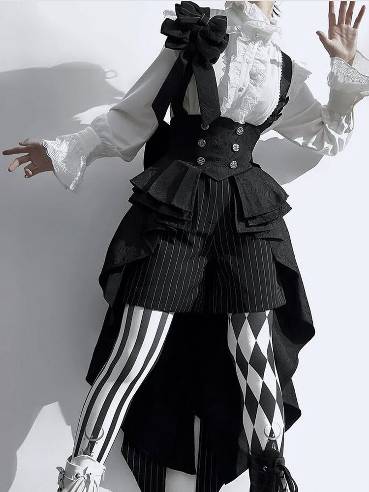 LolitaWardrobe on X: Coords Inspiration: 【-Bunny's Theatre-】 #Ouji Set +  【-Mignight Circus-】 Lolita Tights ◇ Ouji Set's Shopping Link:   ◇ Tights Shopping Link:    / X