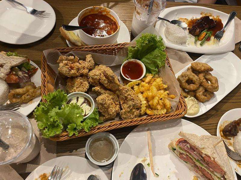 EdisaneJimmy's tweet photo. aroma café https://t.co/NdCYbGUaIW