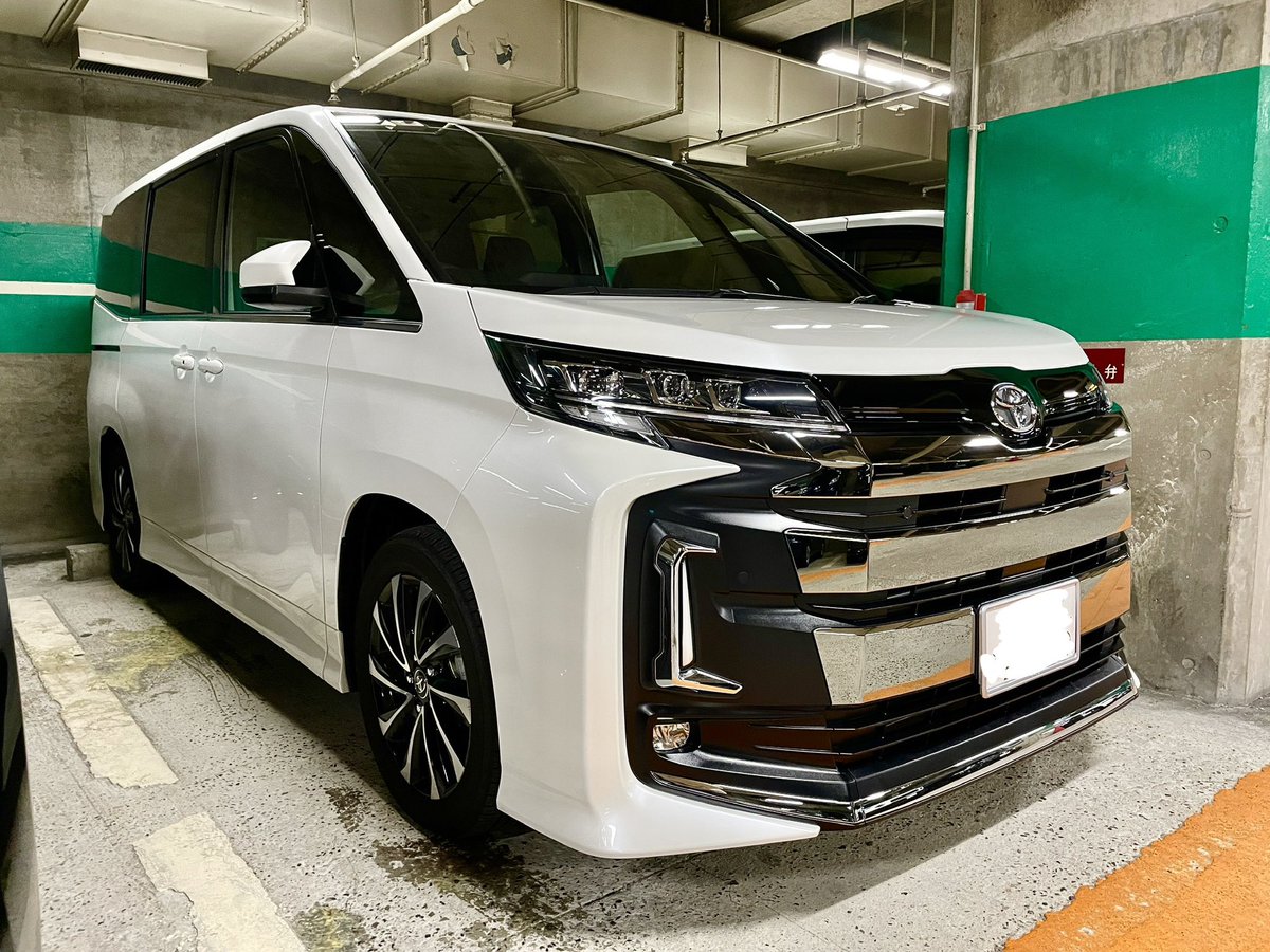 地下駐車場にて
#ノア #新型ノア #90ノア
#TOYOTA #いつまで新型