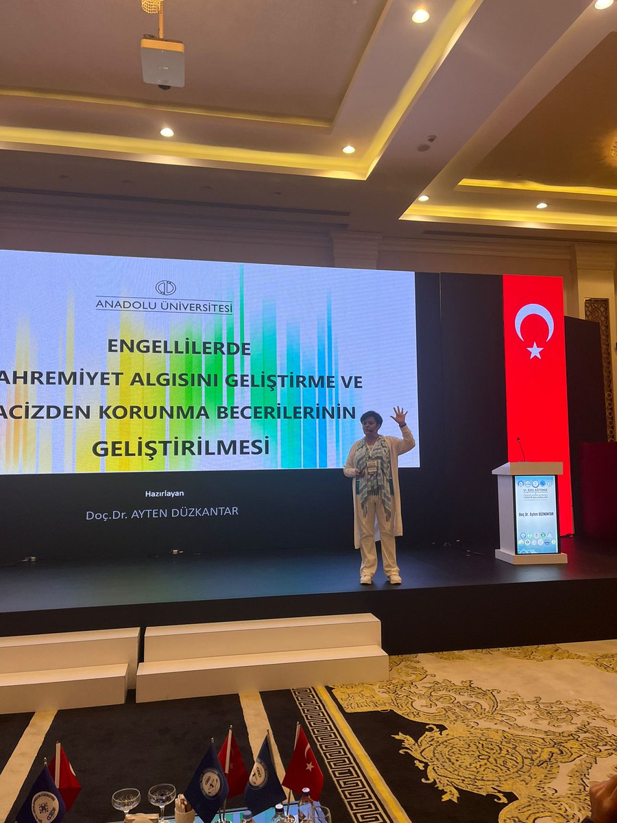 “6. Özel Eğitimde Rehabilitasyon Merkezlerinin Rolü ve Eğitim Niteliklerinin Arttırılması Türkiye Buluşmaları” programımızda kişisel gelişim uzmanı - Doç. Dr. Ayten Düzkantar  “Cinsel Gelişim -Mahremiyet Eğitimi ve İstismardan koruma” konulu sunumlarını yapıyorlar.