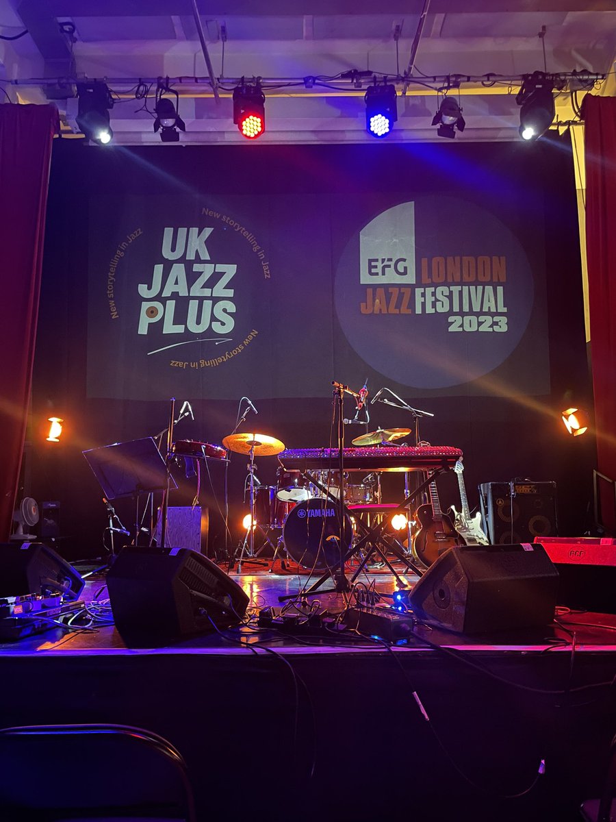 It begins! @LondonJazzFest 2023 😊🎉 fabulous night @RichMixLondon with UK Jazz Plus and a night of upcoming jazz-inspired singer-songwriters. Sounds right up my street 😎😉