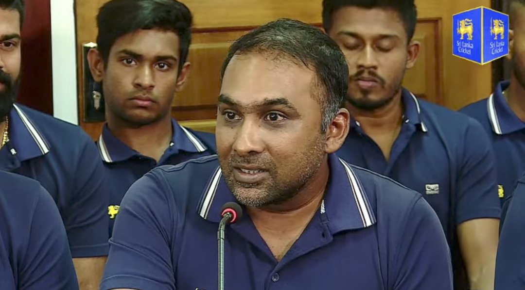 Indooshan's tweet photo. One of the most honest, informative press conferences by @OfficialSLC
Loved the way @MahelaJay took the responsibility of the actions &amp; being honest with the team, players, skill gaps &amp; planning!

Hopefully things will turn out well going forward! https://t.co/aPtRqAmKbB