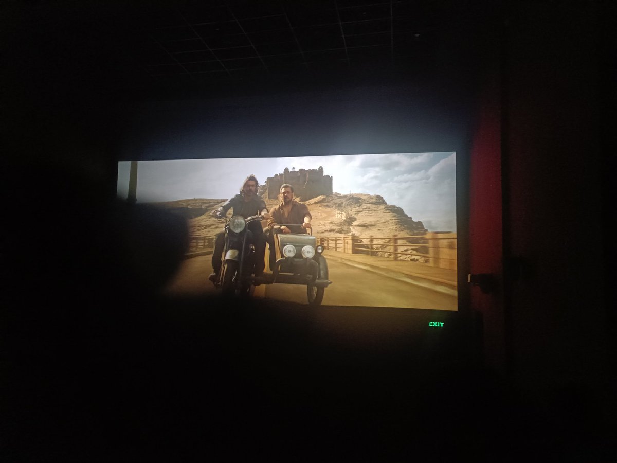 Zohaibkhan72's tweet photo. Rating :- 5/5 ⭐⭐⭐⭐⭐

A Movie which has drama, emotion, action,Powerpack which is enough to convert theatre into stadium.Tiger is always best and kat look damn,Watch movie with family #SalmanKhan𓃵 #Tiger3Review #ShahRukhKhan𓀠 #Pathaan https://t.co/Hmi3xMjKmV