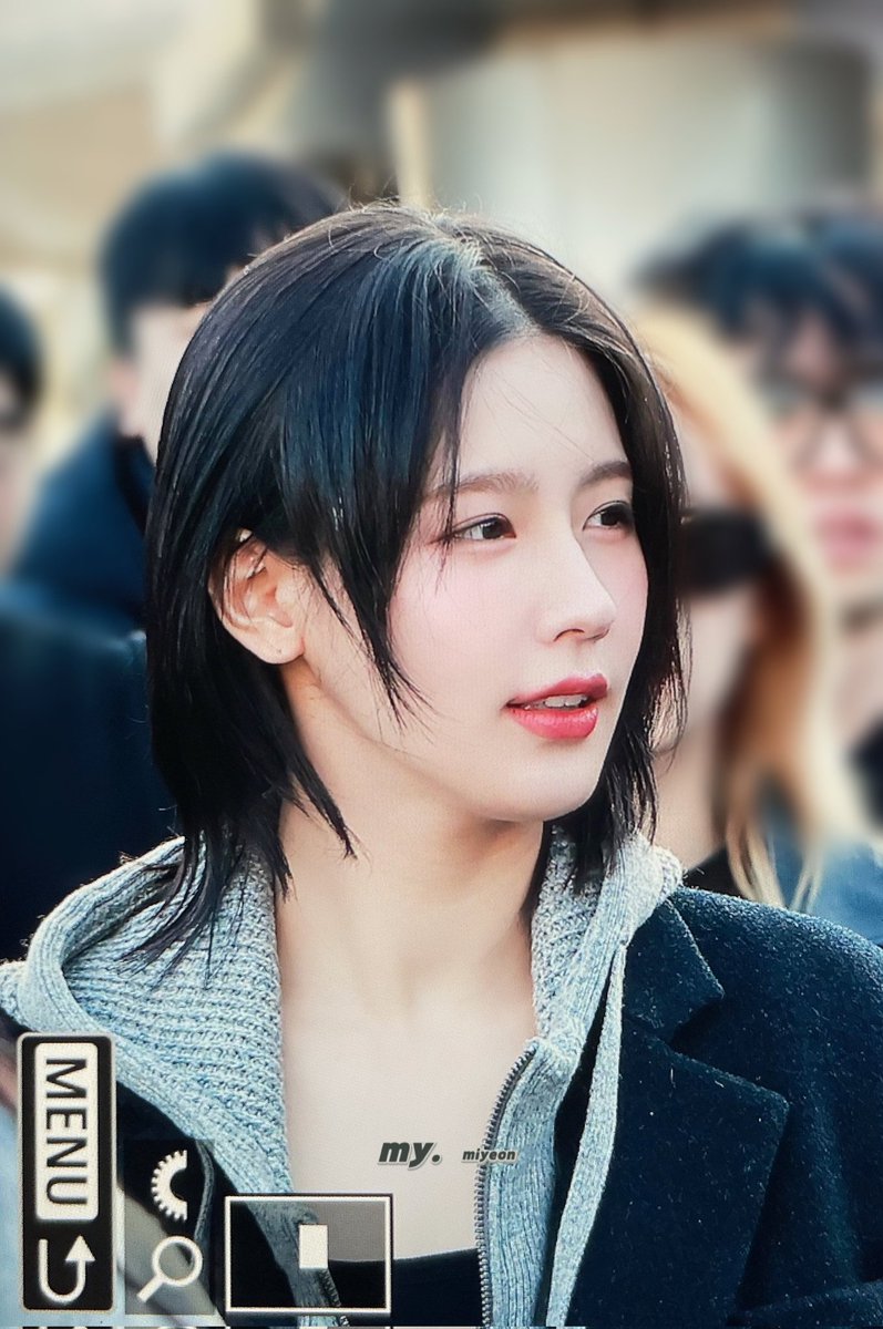 neuktokki's tweet photo. short hair miyeon and shuhua hits different https://t.co/CeUjJqae2t