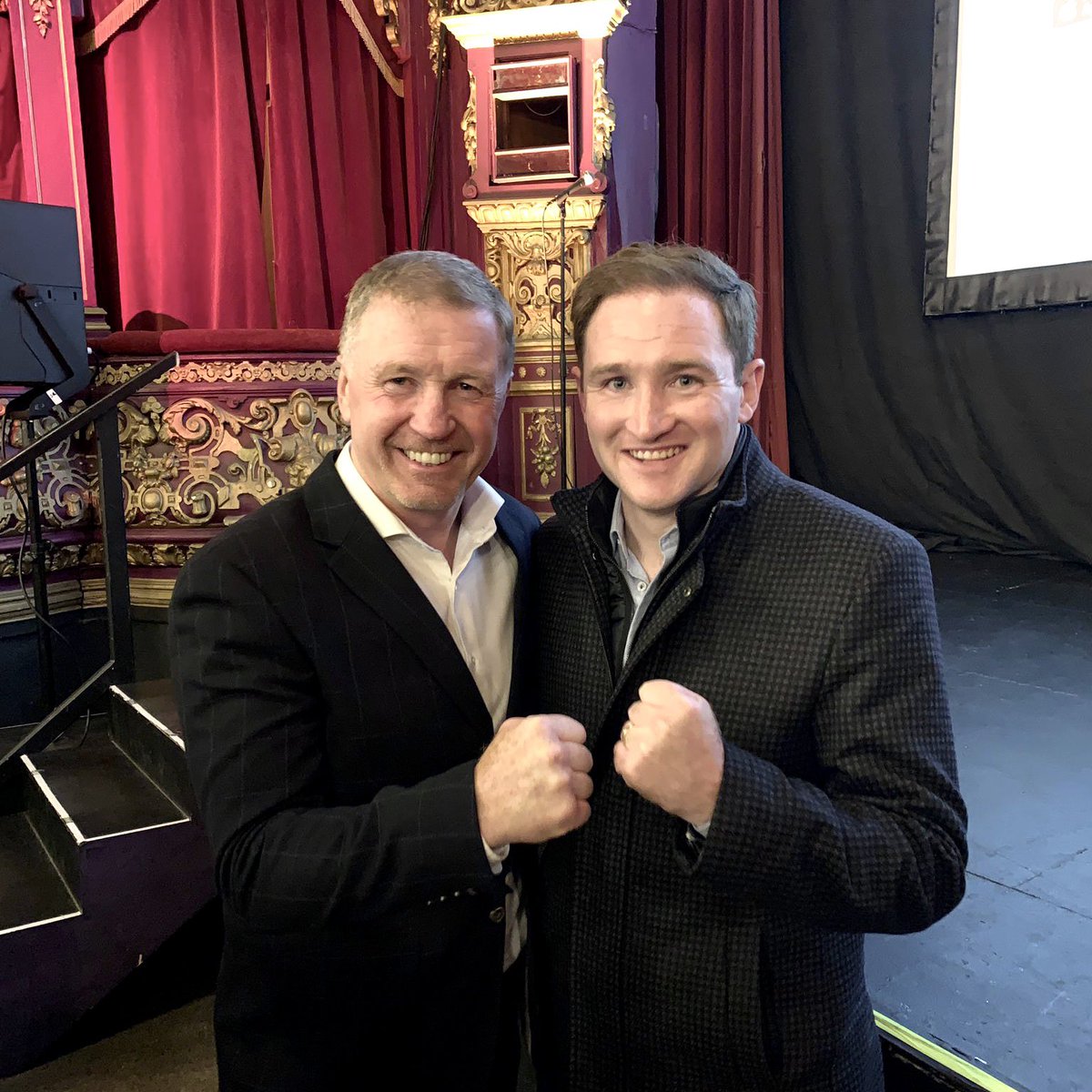 What a pleasure to meet one of my sporting heroes Steve Collins at the premiere of One Night In Millstreet at @Everymancinema last night. It is a brilliant documentary about the iconic night Collins beat Chris Eubank for the world title in an equestrian centre in rural Cork. 🙌