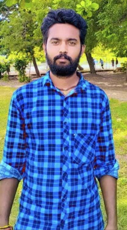 SureshReddy4BJP's tweet image. వడుకాపూర్ గ్రామస్తుడు అయినా రంగు ప్రశాంత్ గౌడ్ బిజెపి కార్యకర్త అనారోగ్య కారణాలచే ఈ రోజు మరణించగా అంత్య క్రియల ఖర్చులకు గాను బిజెపి నాయకులు గొట్టిముక్కులా సురేష్ రెడ్డి గారు 15000 రు.. వారి కుటుంబ సభ్యులకు అందించి వారి కుటుంబానికి ప్రగాఢ సానుభూతి తెలియజేయడం జరిగింది...
వారి…
