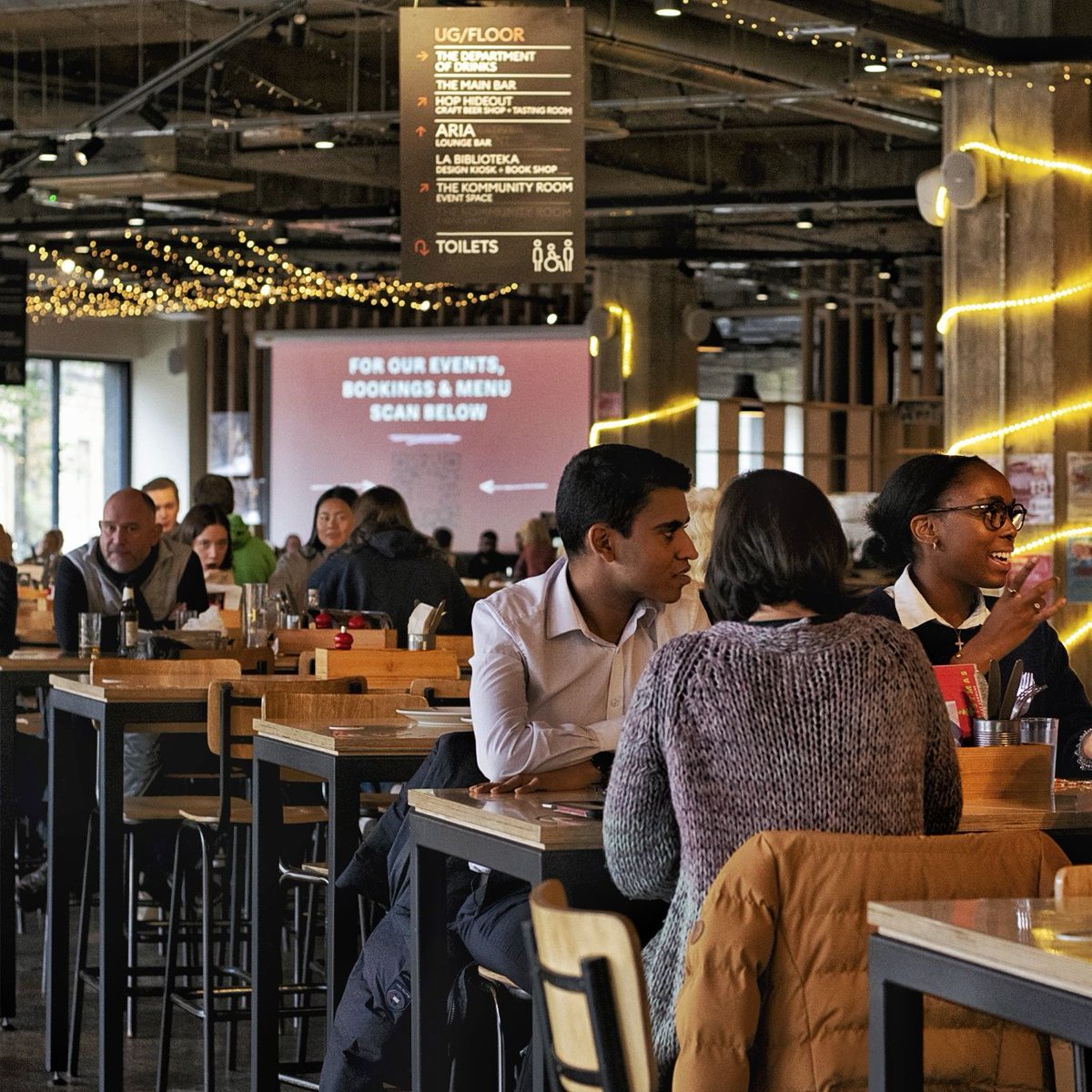 department_ch's tweet photo. Kommunity. Social spaces for everyone
#kommune #foodhall #streetfood #sheffield #streetfoodmarket #foodie #social #socialspace #sheffield #fyp #sunday #sundayfunday https://t.co/GYAjzVblPr
