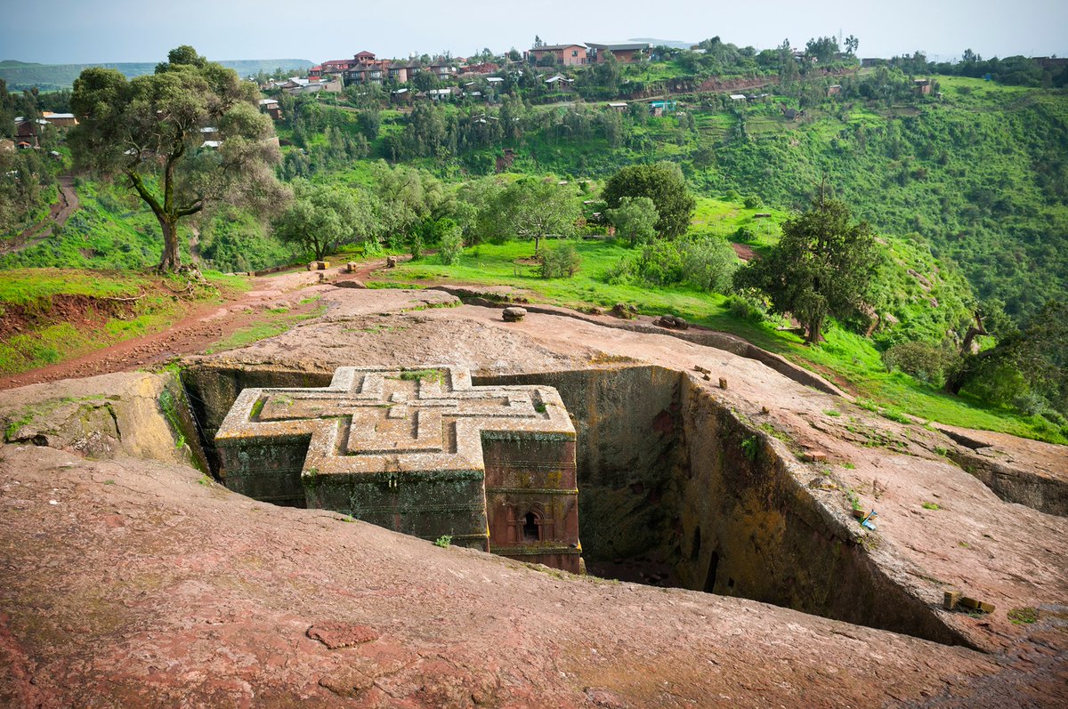 #SaveLalibela 

google.com/amp/s/www.bbc.…