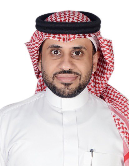 يتقدم منسوبي #كلية_الدراسات_البحرية بخالص التهاني والتبريكات لسعادة الدكتور أيمن بن فهد الغانمي بتكليفه رئيساً لقسم سلاسل الإمداد والأعمال البحرية. 
متمنين لسعادته التوفيق والسداد. 

#جامعة_الملك_عبدالعزيز