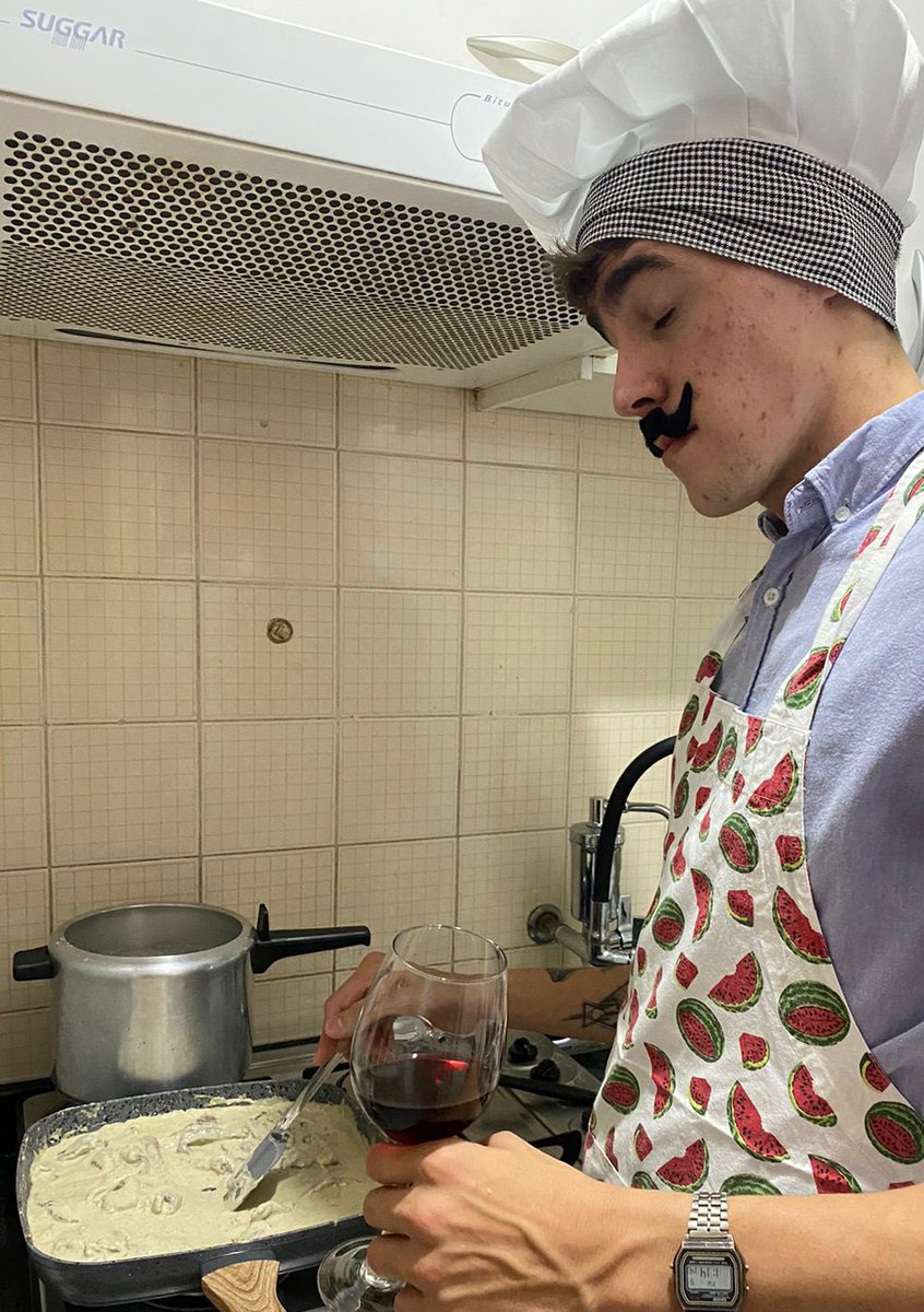 thiago_saura's tweet photo. 🍝🍷👨🏻‍🍳 https://t.co/mEgObufPqw