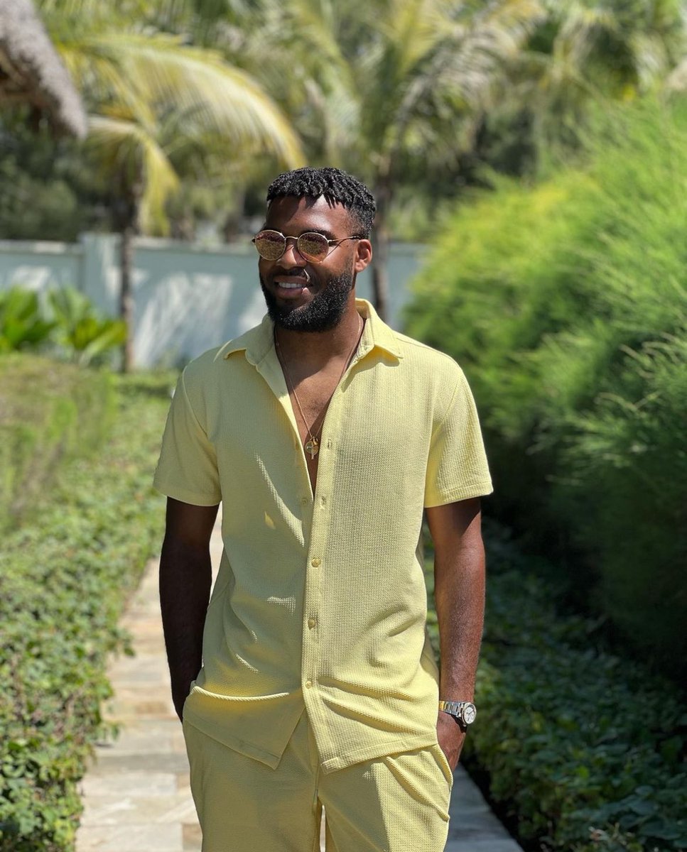 😎 ¡Mucho estilo en estas fotos! 📸
 
🥳 ¡Os deseamos un feliz cumpleaños y que disfrutéis de vuestro día!
 
😘 Thomas Lemar | <a href="/jkeey4/">Jules Kounde</a>